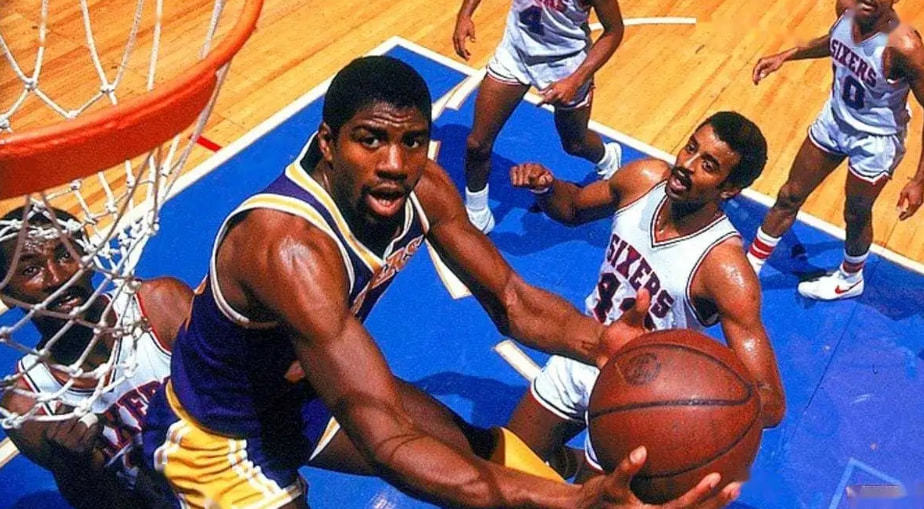 它强大的凝 它强大的凝