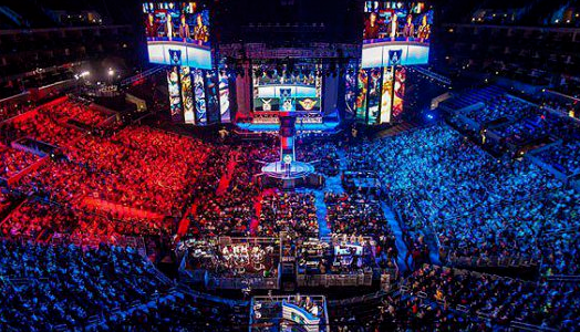 队同样至关 队同样至关